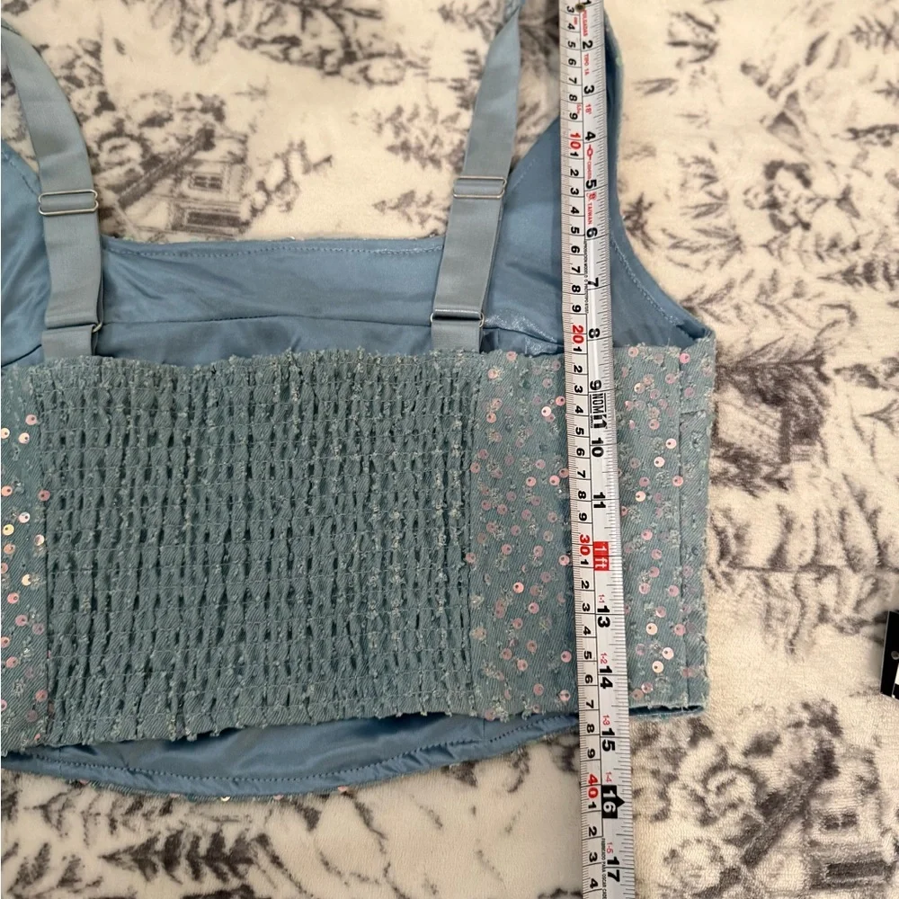 Sparkling Blue Crop Top size medium - Picture 6 of 6